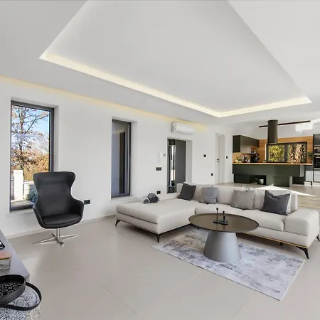 Villa Shiva