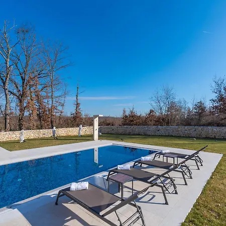 Villa Shiva *