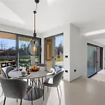 Vila Shiva