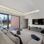 Vila Shiva Sveti Petar u Sumi